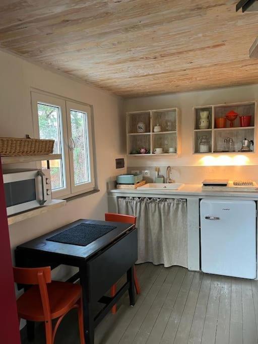 Eco-Chic Retreat: Countryside Oasis Near Florence Pozzolatico Extérieur photo